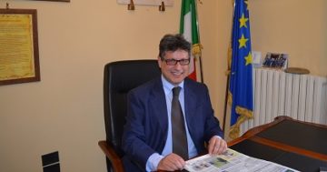 Crisi a Palazzo San Francesco: la dichiarazione del sindaco Costanzo Cascavilla