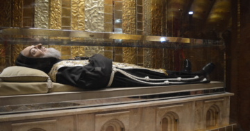 Traslazione del corpo di San Pio