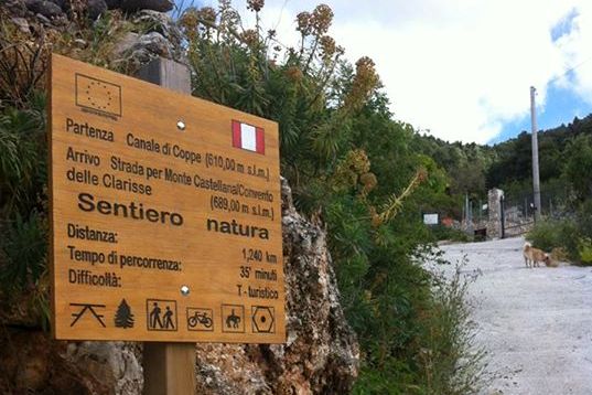 Costruire in piena pericolosità idrogeologica per aumentare il rischio
