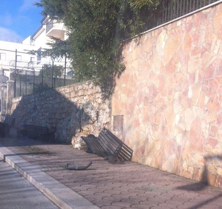Ancora atti di vandalismo in città