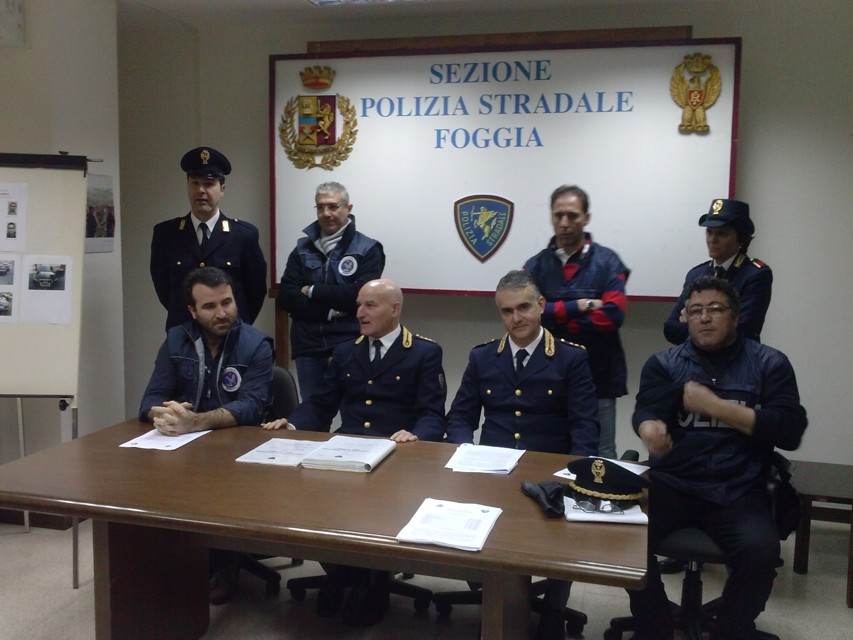 ‘Riciclavano’ auto rubate: quattro arresti