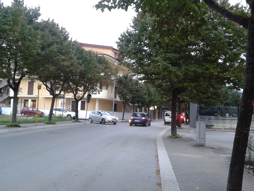 Viale della Gioventù è una pista da corsa, protestano gli abitanti