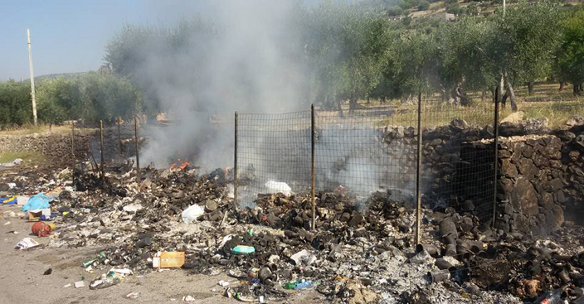 A fuoco discarica abusiva alle ‘Matine’