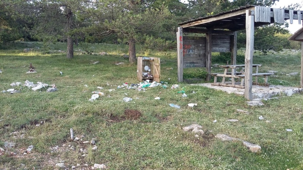 Quanto schifo a Monte Castellana