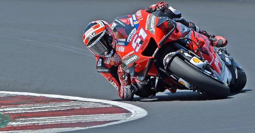 MotoGP: test positivi per Pirro sulla Ducati