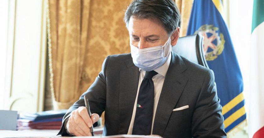 Coronavirus: il Presidente Conte firma nuovo Dpcm