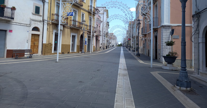 Corso Umberto I, una storia di ordinario degrado