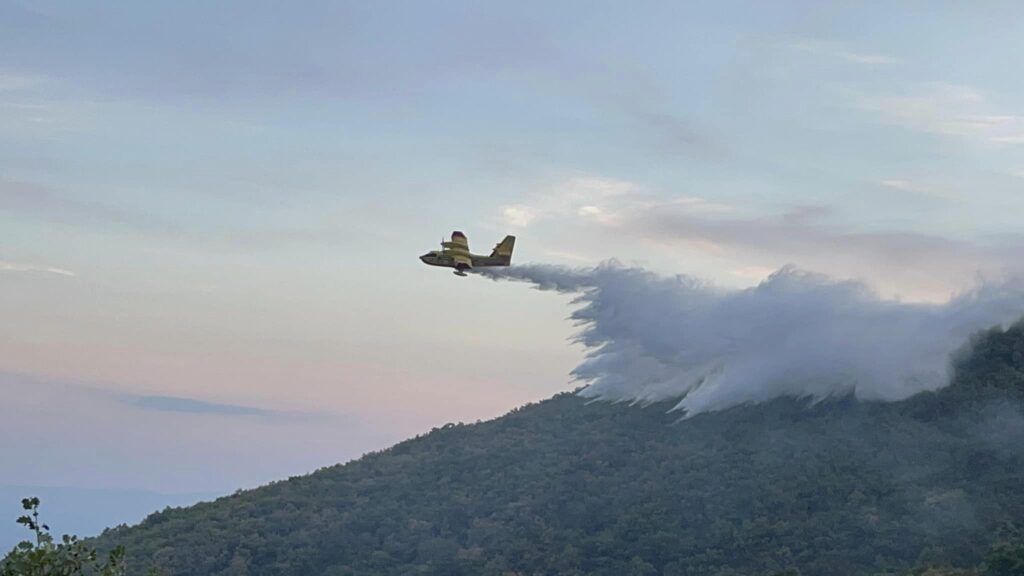 Incendi, fiamme tra San Giovanni e Monte S.Angelo