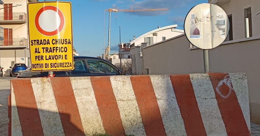 Via Papa Giovanni XXIII: al via i lavori di ripristino del manto stradale