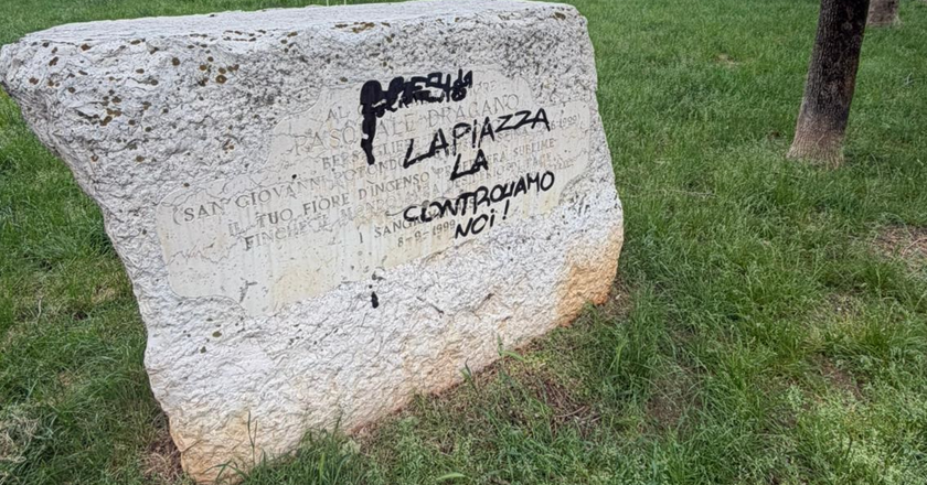 La piazza non ha padroni