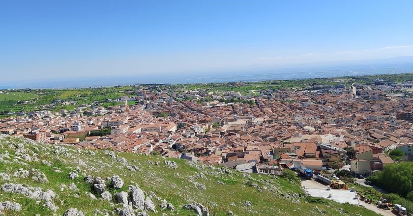 ‘Notte bianca’ di follia