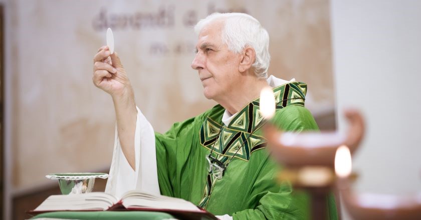 Grazie don Vincenzo, benvenuto don Domenico